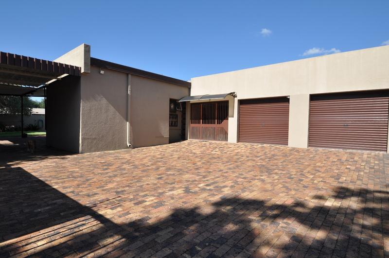 5 Bedroom Property for Sale in Sasolburg Ext 23 Free State
